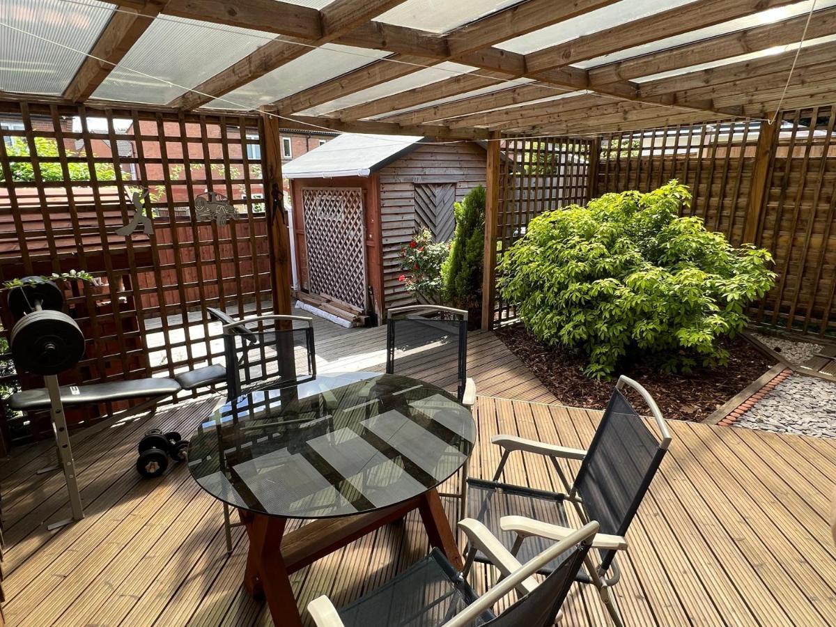 Simply Stunning 2 Bedroom Home With Parking Space Nottingham Exterior foto