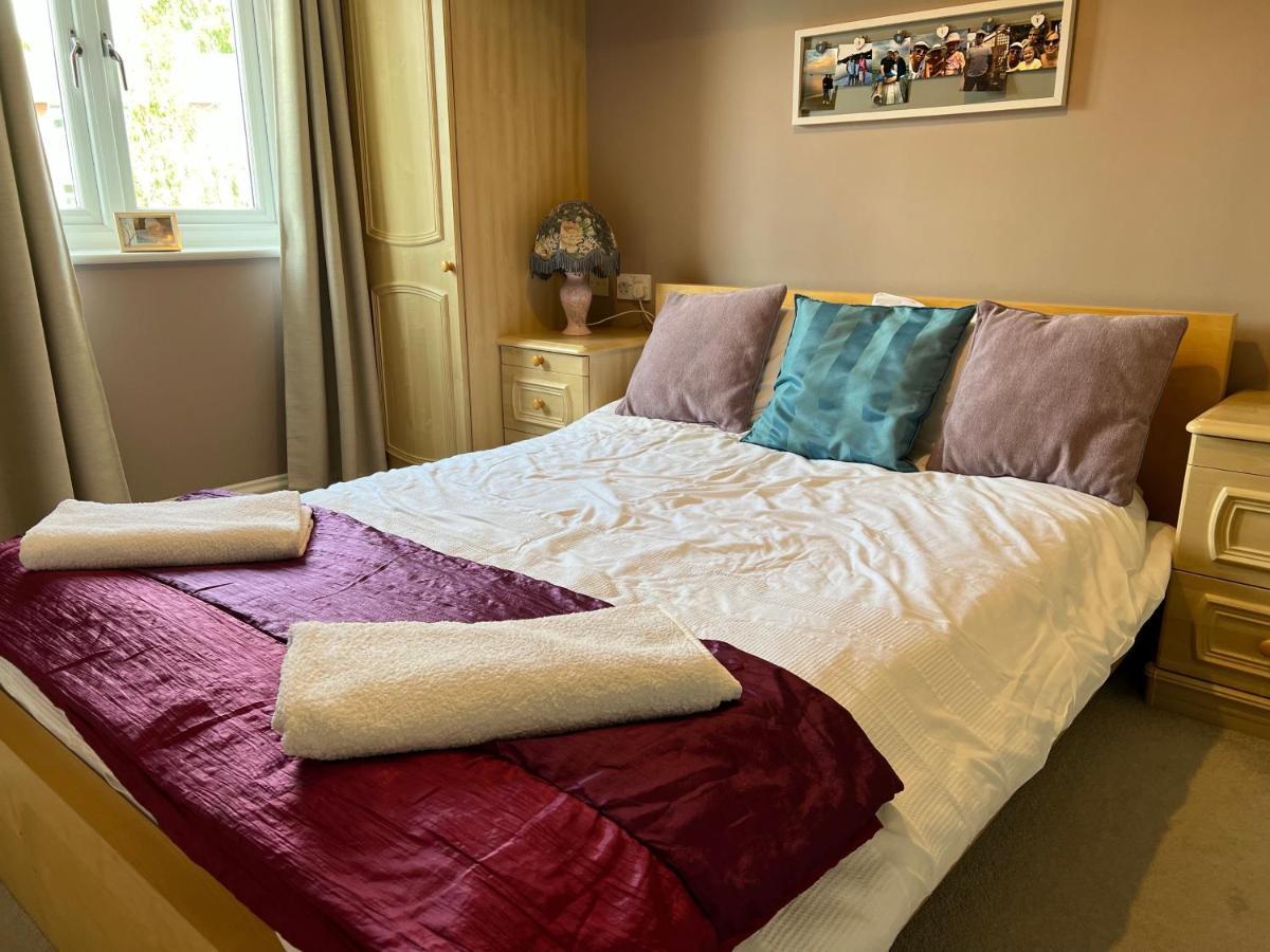 Simply Stunning 2 Bedroom Home With Parking Space Nottingham Exterior foto