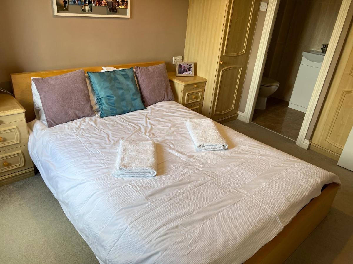 Simply Stunning 2 Bedroom Home With Parking Space Nottingham Exterior foto